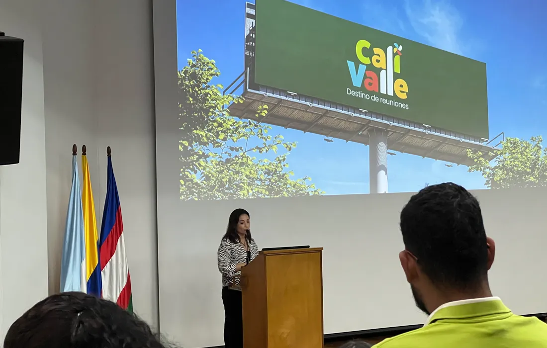 Estudiantes de Turismo y Mercadeo presentaron la marca ‘Cali Valle: Destino de reuniones’