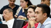 Estudiantes de Mercadeo presentaron propuestas innovadoras a líderes empresariales de Cali Estudiantes de Mercadeo presentaron propuestas innovadoras a líderes empresariales de Cali