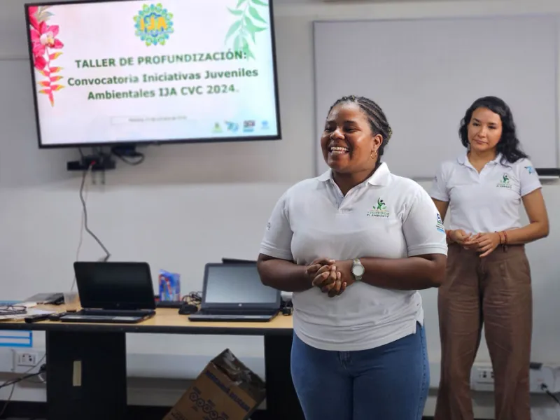 Jóvenes del Diplomado Tesos por el Ambiente Participan en Taller de Formulación de Iniciativas Juveniles Ambientales con la CVC