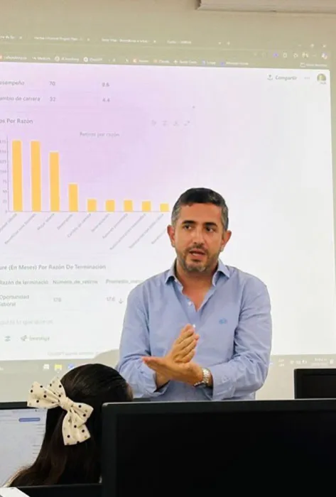 Profesores del Departamento de Gestión de las Organizaciones se sumergen en la Inteligencia Artificial para transformar la toma de decisiones empresariales